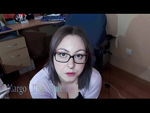 ❤️ Nighean gnèitheach le speuclairean a’ suirghe Dildo gu domhainn air a’ chamara ☑ Bhidio fucking aig porn gd.gaypornforyou.ru ☑